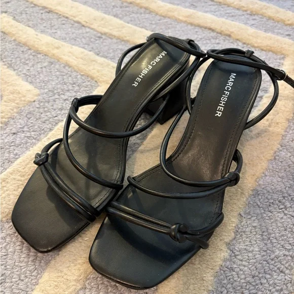 Marc Fisher Gurion Sandal - Picture 2 of 3